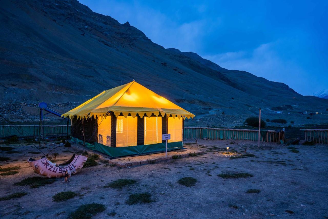 Zostel Spiti Vandrarhem Kaza Exteriör bild